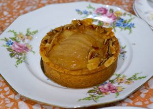 Tarte Bourdaloue at Jo and Nana Cakes in Paris