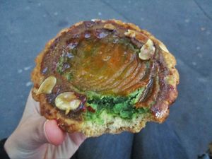 Pistachio and apricot tart at Jo and Nana Cakes in Paris