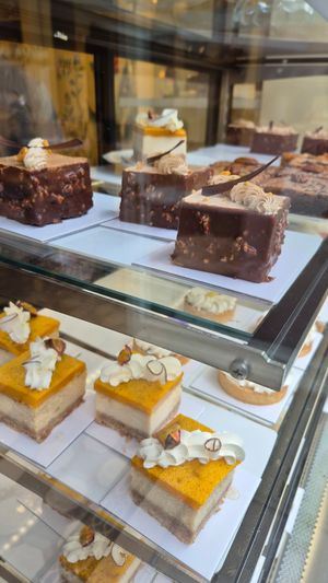  at Jo and Nana Cakes in Paris