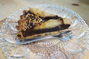 Pear/Chocolat Tart at Jo and Nana Cakes in Paris