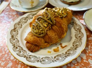 Pistachio croissant at Jo and Nana Cakes in Paris