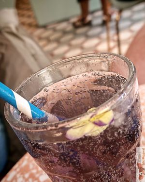 Violette Diabolo at Jo and Nana Cakes in Paris