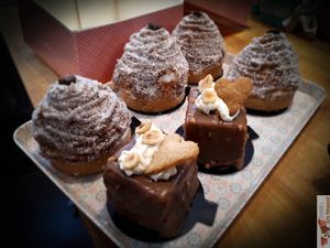 Vegan cakes ! at Jo and Nana Cakes in Paris