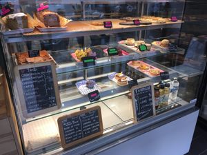 Présentoir  at Jo and Nana Cakes in Paris