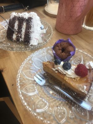 Cakes at Jo and Nana Cakes in Paris