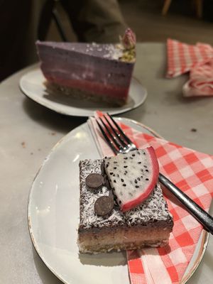 Refined-sugar-free vegan cakes  at Kek in Delft