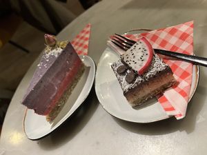 Refined-sugar-free vegan cakes  at Kek in Delft