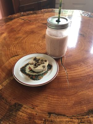 Cookie dough mini cheesecake and strawberry smoothie at Shayna B's By The Sea in Westbrook