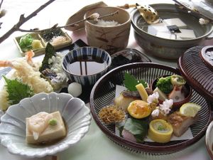 Spring special menu at Kisaki Yudoufu in Kyoto