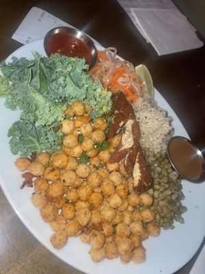 Buddha bowl    at Beelman's in Los Angeles