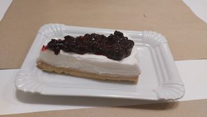 Vegan Cheesecake at Peas in Athens