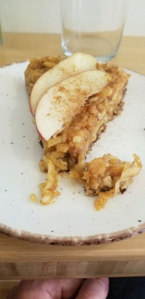 raw vegan apple pie at Peas in Athens