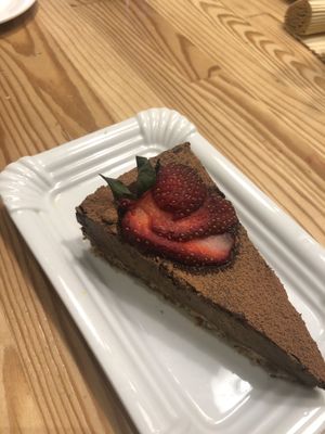 raw chocolate cake at Peas in Athens