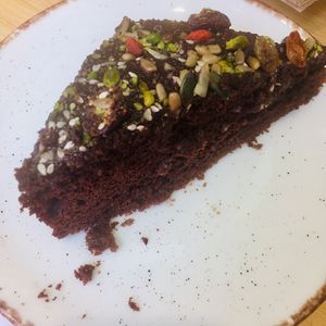 Chocolate cake at Peas in Athens