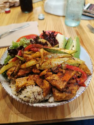 Buddha Bowl at Peas in Athens