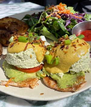 Benny benny  at Hello 123 in Toronto