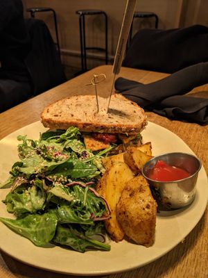 Tempeh sandwich with the amazing wedges at Hello 123 in Toronto