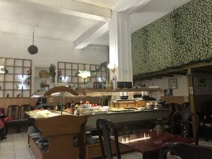 Salle du restaurant at Restaurant Pékin in Nice