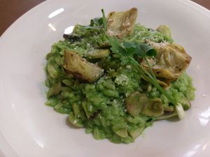 烤亞支竹菠菜意大利飯 at Mirror and Vegan Concept in Hong Kong Island