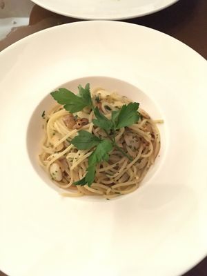 Spaghetti entree at Mirror and Vegan Concept in Hong Kong Island