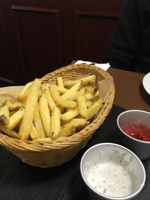 Truffle Fries at Mirror and Vegan Concept in Hong Kong Island