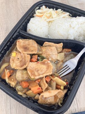 Kung pao  at Bang Tofu in Bratislava