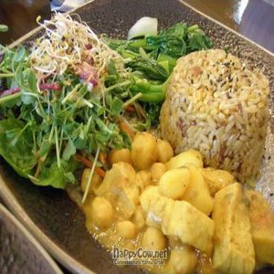 Briyani Brown Rice Set with clear soup at LivinGreens in Central Singapore