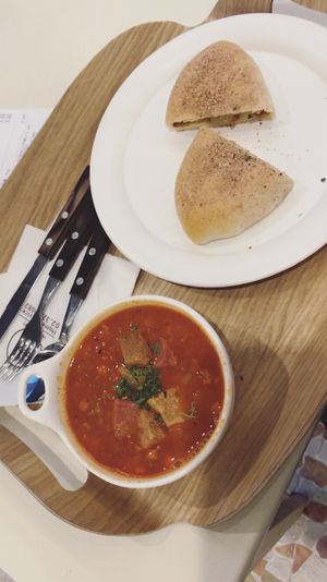 Tomato lentil soup  at yummyyomil in Seoul