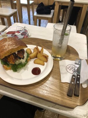 Average bacon cheeseburger, potatoes and grapefruit “ade” (delicious). at yummyyomil in Seoul