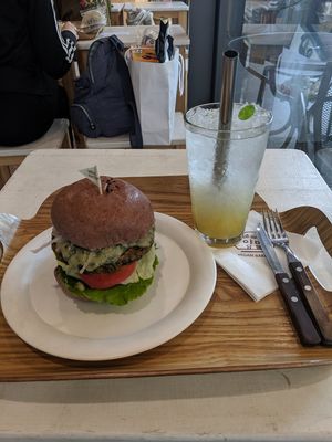 Spinach cream burger and full-size ade. They ran out of fries. :( at yummyyomil in Seoul