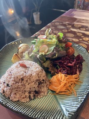 thai curry comes with rice and salad   at LaLa Zorba ララ・ゾルバ in Naha