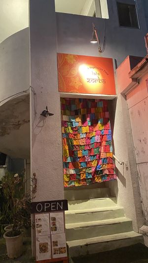 Nice family run vegan place in Naha #Veganuary at LaLa Zorba ララ・ゾルバ in Naha