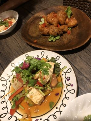 Tofu salad and fried seitan  at LaLa Zorba ララ・ゾルバ in Naha