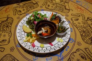 Appetizer plate at LaLa Zorba ララ・ゾルバ in Naha