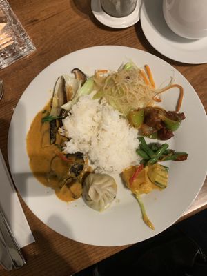 Hot dishes at Chimy's in Zurich