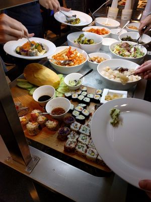 vegsn sushi at Chimy's in Zurich