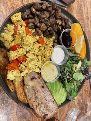 Tofu scramble plate  at Island Vintage Coffee in Honolulu