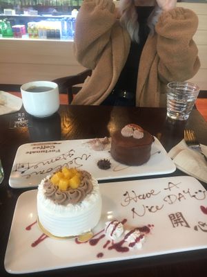 Chocolate cake and mango cream cake  at LN Fortunate Coffee in Shanghai