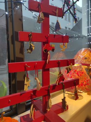 Hand made Christmas décor at The Cutting Vedge in Kilkenny