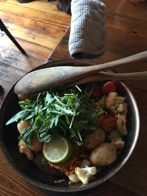 Chickpea fritters with veggies at Messinn in Reykjavik