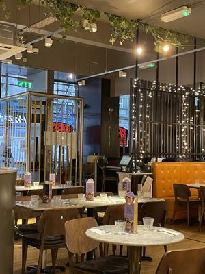 Pizza Express (North Bridge), Edinburgh  at Pizza Express - North Bridge in Edinburgh