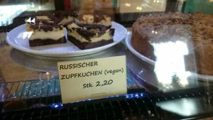 Russian cheesecake (Russischer Zupfkuchen) vegan - €2.20 at Neither Yesterday Nor Tomorrow in Berlin