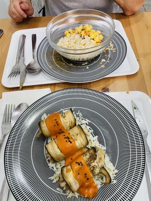 Chickpea curry and eggplant rolls (good)  at Verdetariano in Sevilla