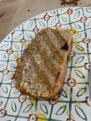 Bizcocho de manzana y almendra  at Verdetariano in Sevilla