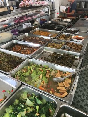 Buffet at Sin Meng Kee Products in Ipoh