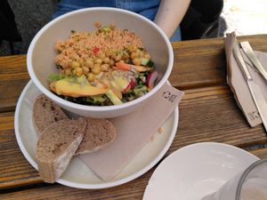 Fitness bowl at Hier & Jetzt in Soest