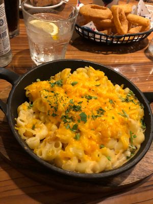Mac n cheese at The Diner - Shoreditch in London
