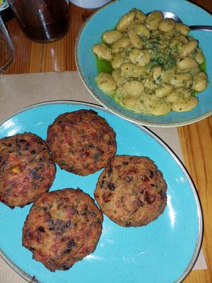 Giant beans and tomato fritters at Tamam in Crete
