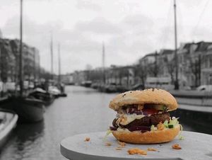 Pecan Truffle Burger  at Dr.Plant in Leeuwarden