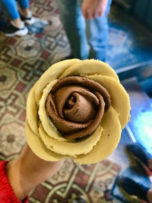   at Gelarto Rosa - Szent István in Budapest